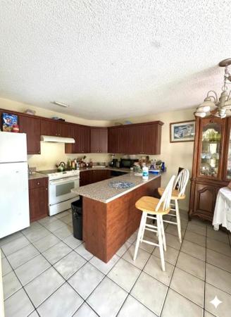 The Towns Of Lakeside Green, 4339 Willow Pond Rd #D, West Palm Beach, Florida 33417, image 2
