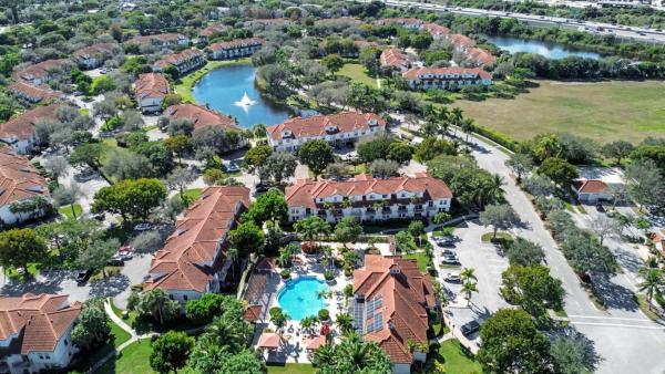 Tierra Verde At Delray Beach, 2046 Alta Meadows Ln #1904, Delray Beach, Florida 33444, image 2