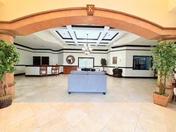 The Kensington At Royal Palm Beach, 330 Crestwood Cir #202, Royal Palm Beach, Florida 33411, image 1