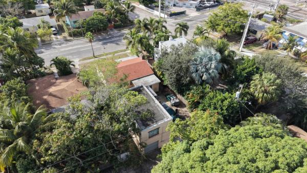 Pinewood Park, 711 36th St, West Palm Beach, Florida 33407, image 2