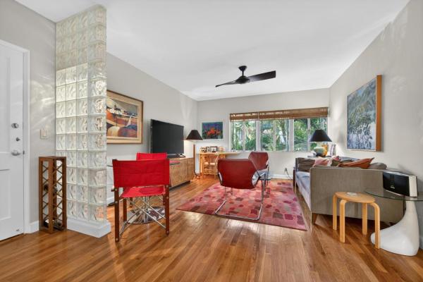 Nassau Square, 381 S Lake Dr #16, Palm Beach, Florida 33480, image 1