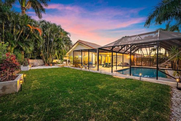 Saratoga Pointe, 2805 Cuyahoga Ln, West Palm Beach, Florida 33409, image 1