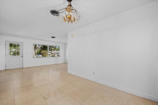 Lake Park Residential, 516 Sabal Palm Dr, Lake Park, Florida 33403, image 1