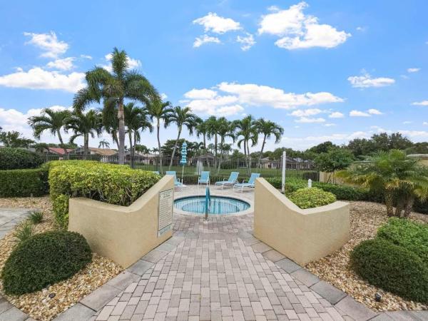 Cascade Lakes, 5318 Landon Cir, Boynton Beach, Florida 33437, image 1