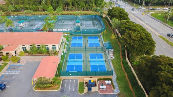 Cascade Lakes, 5318 Landon Cir, Boynton Beach, Florida 33437, image 1