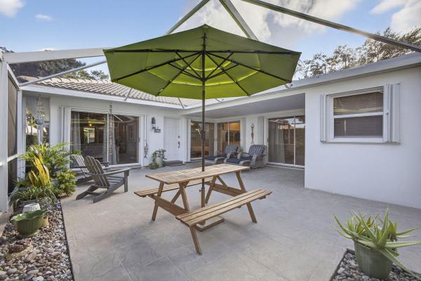 Sun Terrace At The Oaks, 7502 Geminata Oak Ct, Palm Beach Gardens, Florida 33410, image 3