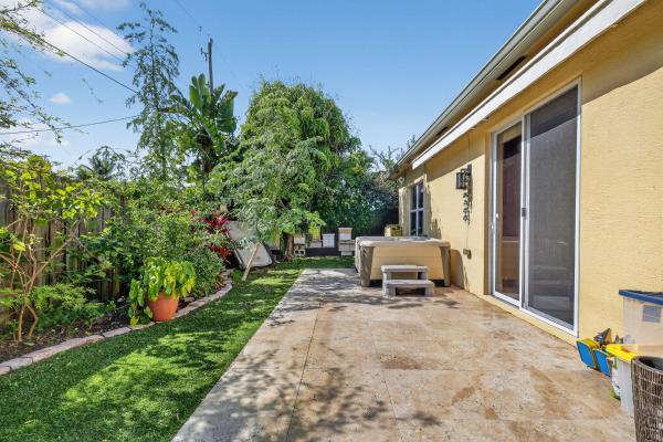 Southridge, 280 Reigle Ave, Delray Beach, Florida 33444, image 1