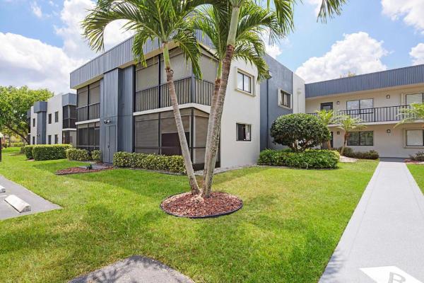 Ashland At Lakes Of Delray, 15036 Ashland Ln #51, Delray Beach, Florida 33484, image 3