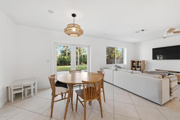 Palm Beach Cabana Colony, 3135 Florida Blvd, Palm Beach Gardens, Florida 33410, image 1