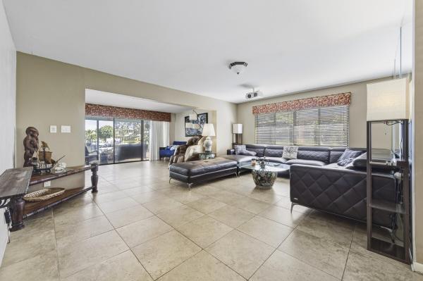 North Palm Beach Village, 634 Westwind Dr, North Palm Beach, Florida 33408, image 2
