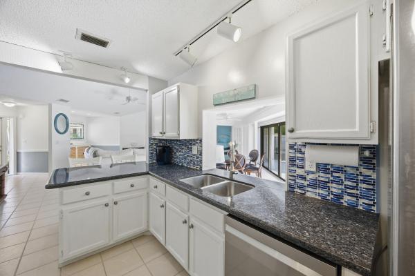 1127 E Seminole Ave #21C, West Palm Beach, Florida 33477, image 1