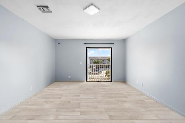 Mango Villas Townhouse, 326 W Pine St #19, Lantana, Florida 33462, image 1