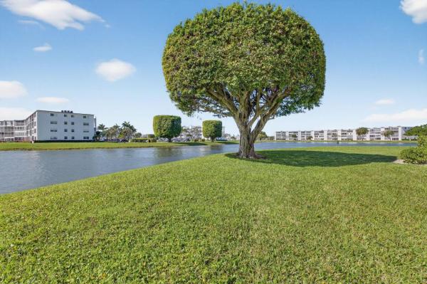 1056 Guildford D, Boca Raton, Florida 33434, image 1