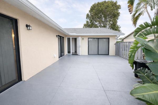 Quadrille Villas, 8113 Ambach Way, Hypoluxo, Florida 33462, image 1