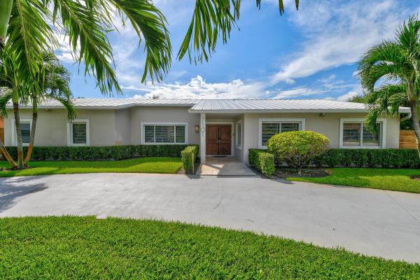 Fla Mango Grovelets, 7101 W Lake Dr, Lake Clarke Shores, Florida 33406, image 2