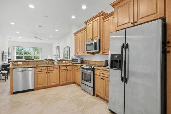 Cielo Townhomes, 4531 Artesa Way S, Palm Beach Gardens, Florida 33418, image 1