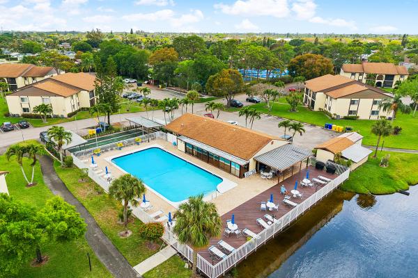 Pine Ridge 4, 5991 Whispering Pine Way #C-2, Greenacres, Florida 33463, image 1