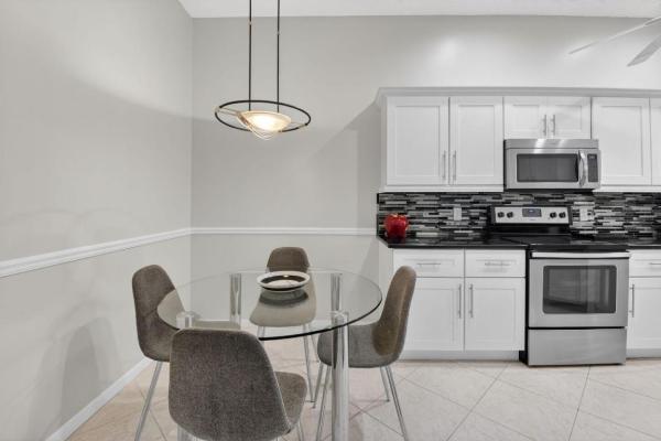 Diamante Village, 5195 Europa Dr #L, Boynton Beach, Florida 33437, image 3