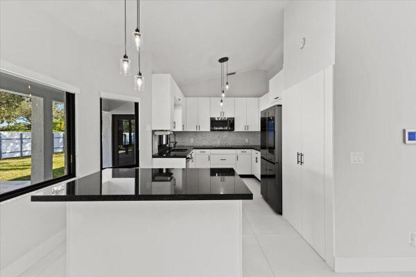 Pasadena Estates, 20221 NW 8th St, Pembroke Pines, Florida 33029, image 1