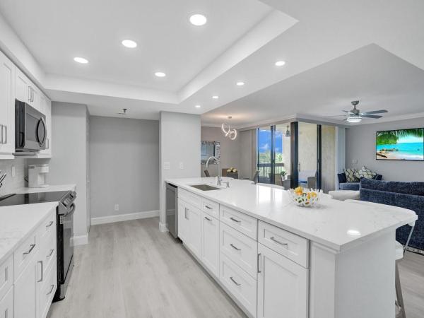 955 Egret Cir #405, Lake Park, Florida 33444, image 1