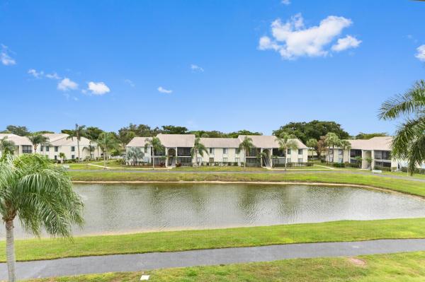 The Palm Club, 1106 Green Pine Blvd #G3, West Palm Beach, Florida 33409, image 1