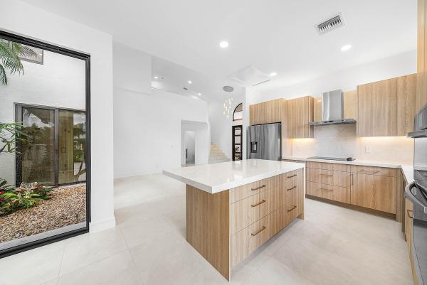 Villa Flora At Boca Pointe, 6547 Via Rosa, Boca Raton, Florida 33433, image 2