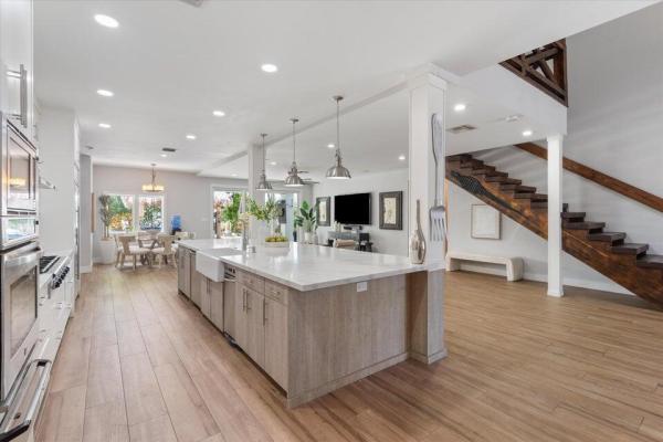 Coral Key Villas, 2311 NE 47th St, Lighthouse Point, Florida 33064, image 3