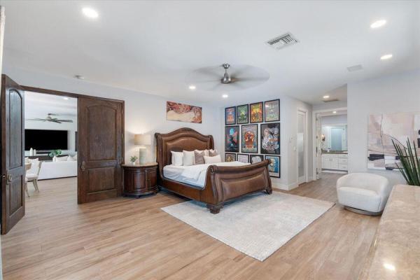 Coral Key Villas, 2311 NE 47th St, Lighthouse Point, Florida 33064, image 2