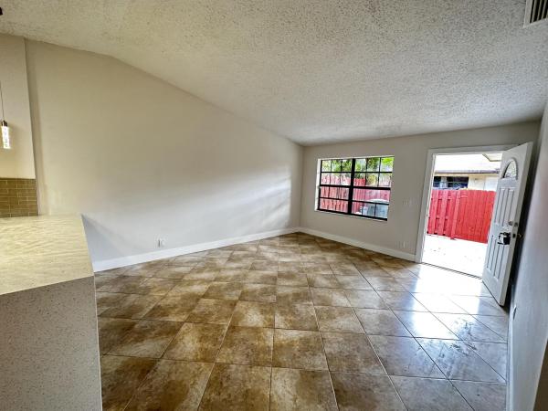 Westchester Townhouses, 4326 Woodstock Dr #C, West Palm Beach, Florida 33409, image 1