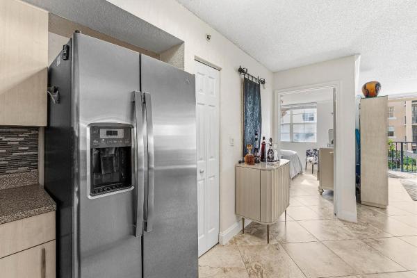 Flagler Pointe, 1801 N Flagler Dr #235, West Palm Beach, Florida 33407, image 1