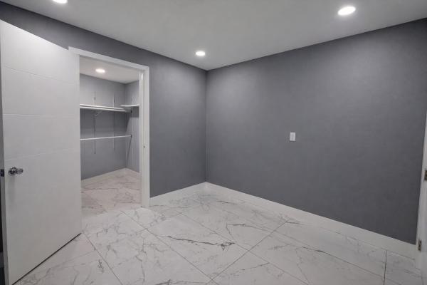 Park Ridge, 5823 Churchill Cir W, West Palm Beach, Florida 33405, image 2