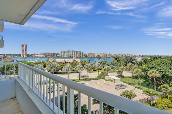 Sabal Shores, 600 S Ocean Blvd #5060, Boca Raton, Florida 33432, image 1