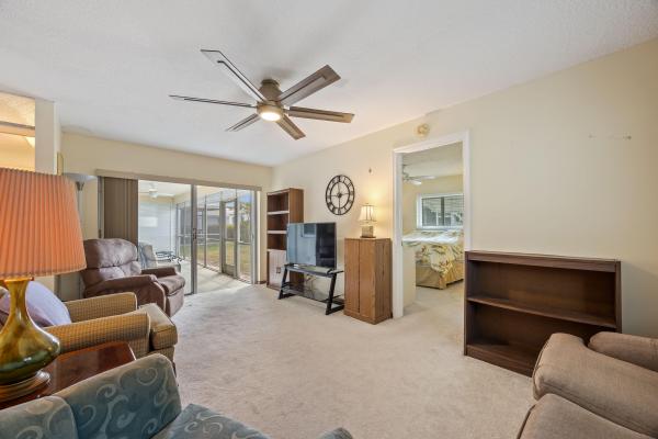 Palm Beach Leisureville, 1828 SW 17th St, Boynton Beach, Florida 33426, image 1