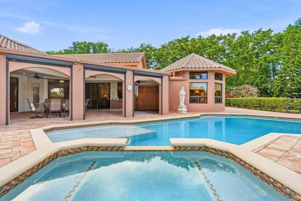 Bocaire Country Club, 17595 Bocaire Pl, Boca Raton, Florida 33487, image 2