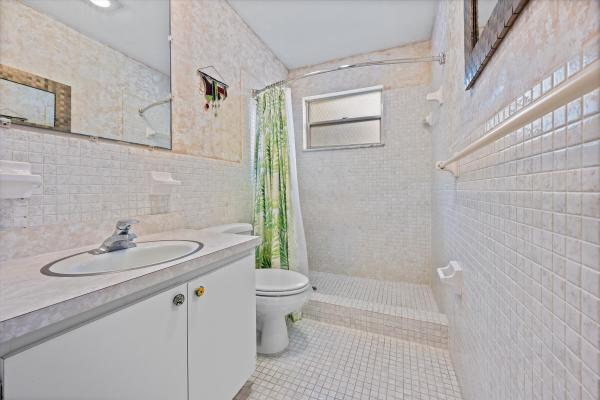 421 South Lakeside, 421 S Lakeside Dr #10, Lake Worth Beach, Florida 33460, image 1