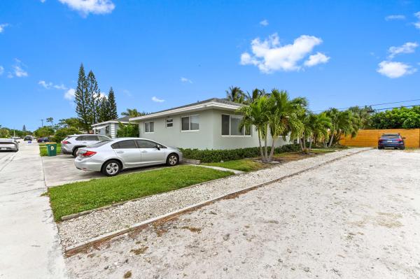 North Lake Worth, 1502 N J St, Lake Worth Beach, Florida 33460, image 2