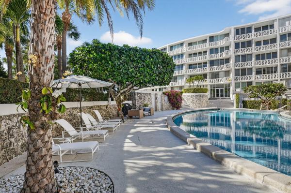 Regency Of Palm Beach, 2760 S Ocean Blvd #417, Palm Beach, Florida 33480, image 1
