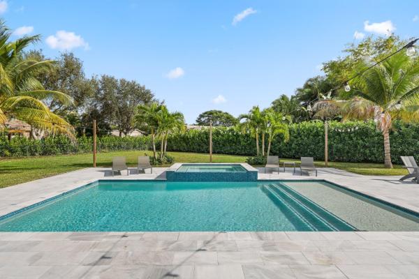 Sabal Lakes, 3701 Lancewood Pl, Delray Beach, Florida 33445, image 2