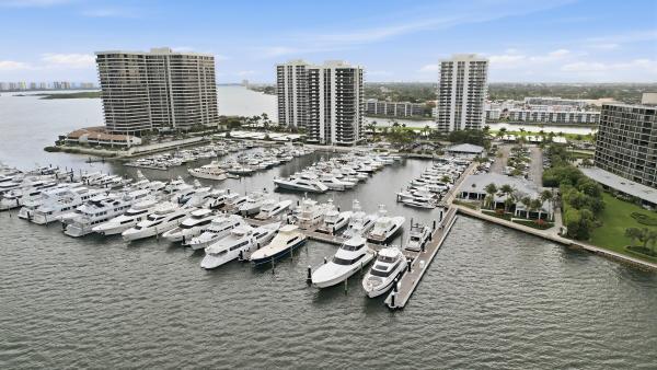 Harbor Village, 1109 E Marine Way #L1l + Boat Slip #55, North Palm Beach, Florida 33408, image 2