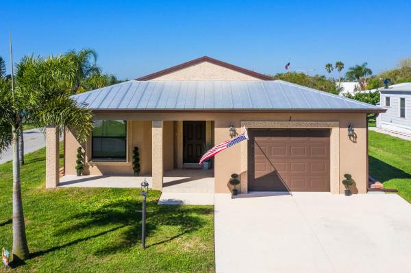 20 Camino Del Rio, Port St. Lucie, Florida 34952, image 2