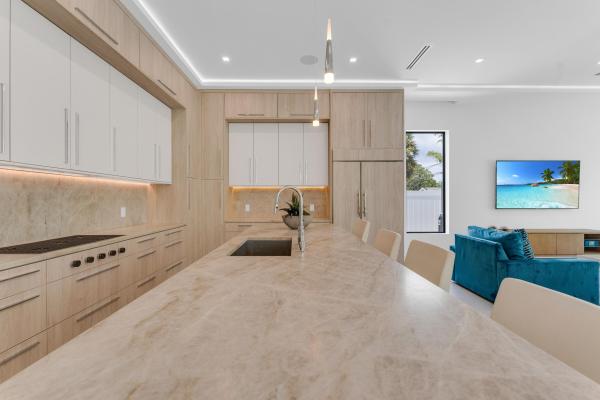 Dell Park, 239 NE 11th St #2, Delray Beach, Florida 33444, image 1