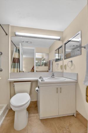 Newport, 2070 Newport Q, Deerfield Beach, Florida 33442, image 1