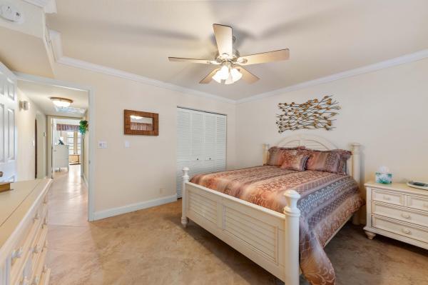 Portofino Village, 3204 Portofino Pt #H2, Coconut Creek, Florida 33066, image 2