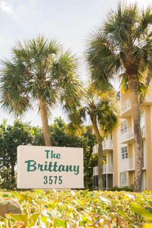 The Brittany, 3575 S Ocean Blvd #408, South Palm Beach, Florida 33480, image 3