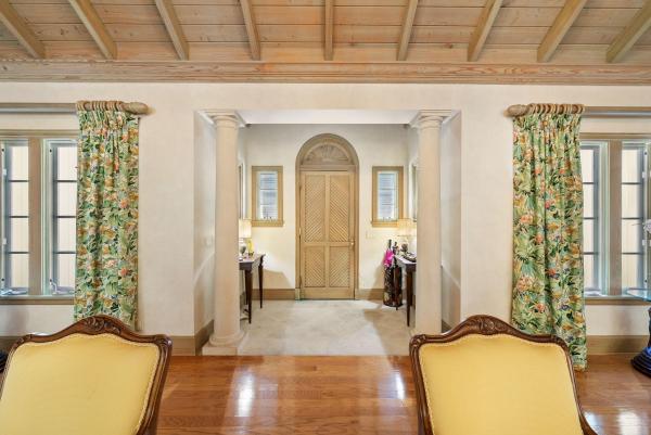 Tangier Estates, 240 Tangier Ave, Palm Beach, Florida 33480, image 2