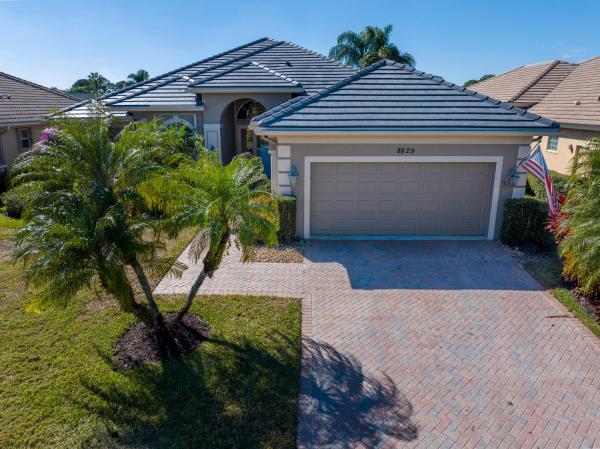Kingsmill, 8829 One Putt Pl, Port St. Lucie, Florida 34986, image 1