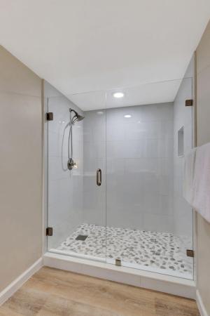 Uno Lago, 600 Uno Lago Dr #205, Juno Beach, Florida 33408, image 1