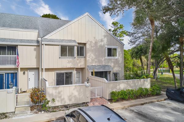Riverwalk, 6303 Riverwalk Ln #5, Jupiter, Florida 33458, image 2