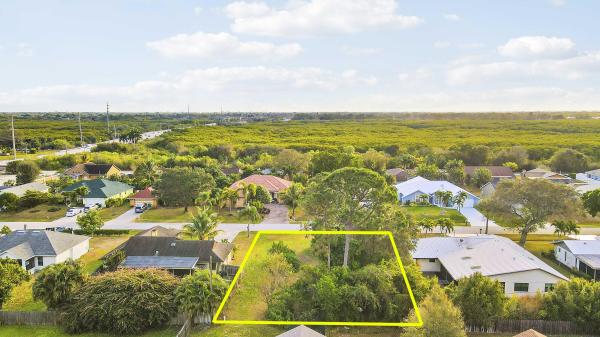 2398 SE Alden St, Port St. Lucie, Florida 34984, image 2