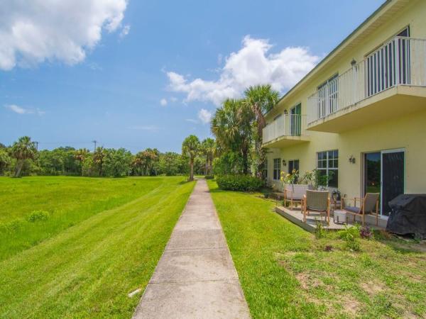River Oaks At Ten Mile Creek, 2536 Creekside Dr, Fort Pierce, Florida 34981, image 2